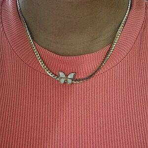 18k Gold plated Stainless steel butterfly mother of pearl pendant necklaceโs